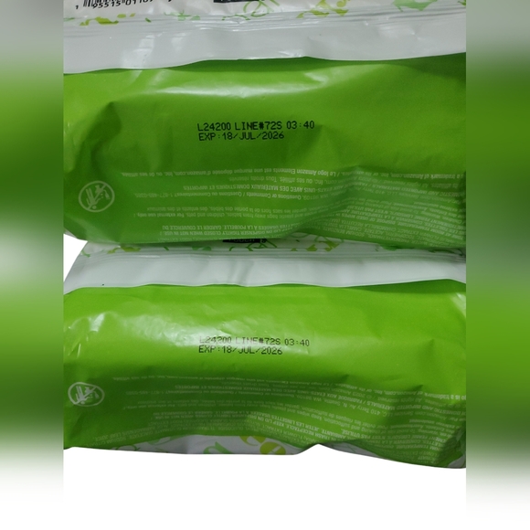 Lot of 2 Amazon Elements Baby Wipes Fresh Scent Total 180 Wipes Exp 07/2026 New - Picture 4 of 7